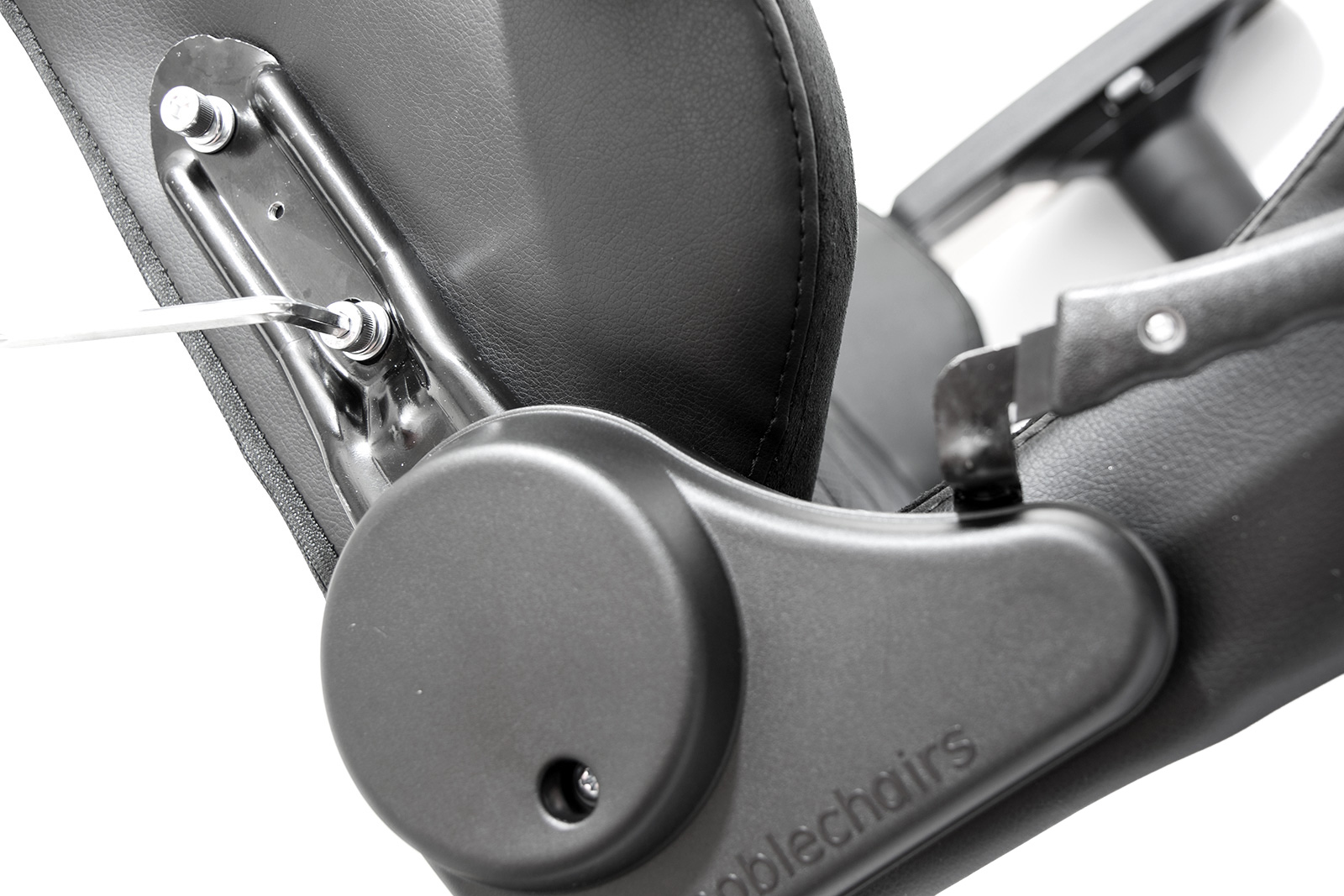 Noblechairs-Epic-Test-Montage8