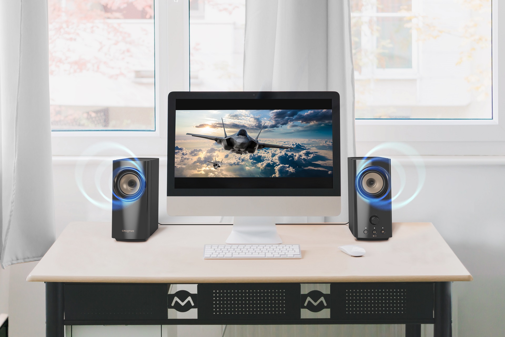 CREATIVE 51MF1705AA001 T60 2.0 Compact Hi-Fi Desktop Speakers with Clear Dialog and Surround by Sound Blaster, USB-C Audio, Microphone and Headset Ports, Bluetooth 5.0, Peak Power Up to 60W